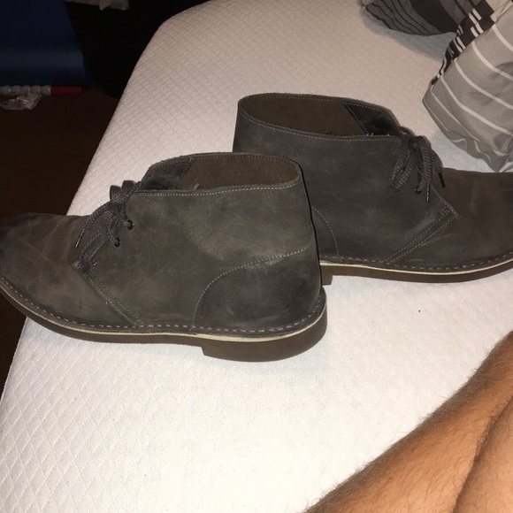 Size 11.5 Clark’s Boots - Picture 4 of 5